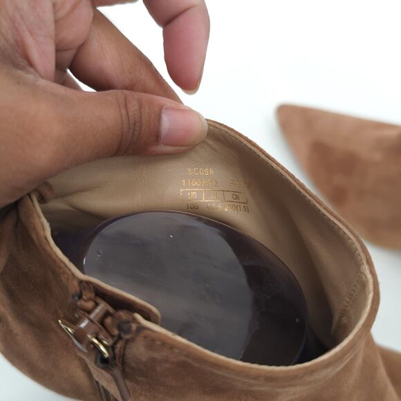 Stuart Weitzman Women 10 Gardiner Booties Boots Brown Suede Tie Pointed NEW FLAW - Picture 9 of 13